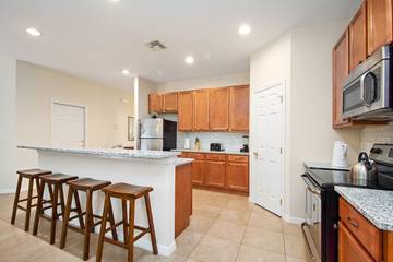 Villa for 12 Guests in Kissimmee, Osceola County, Picture 1