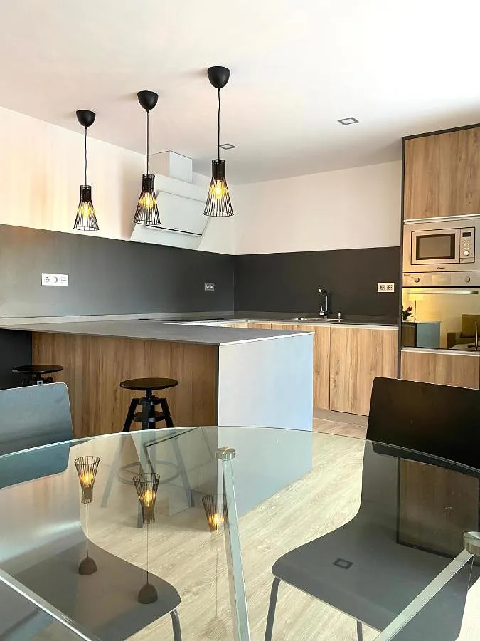 Apartamento de vacaciones para 5 personas, con vistas y terraza - 1