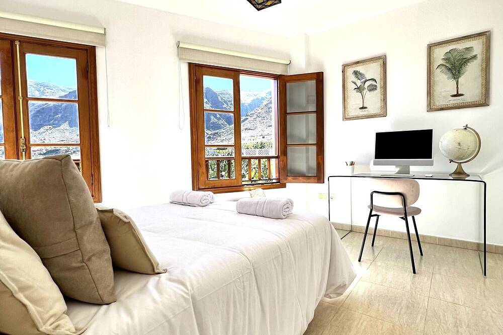 Ganze Wohnung, Ferienwohnung 'Con Gran Terraza Y Vistas' mit Balkon, Wlan und Klimaanlage in Los Silos, Teneriffa Nord