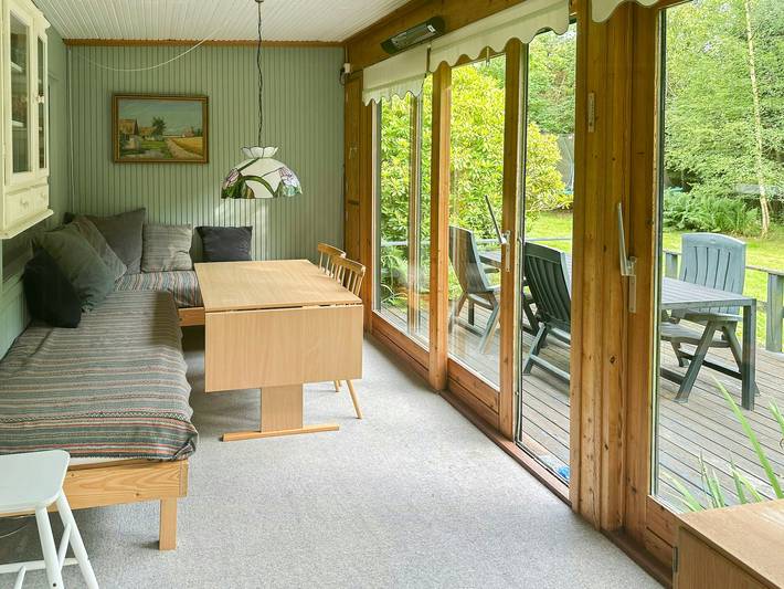 Ferienhaus bei Gudmindrup Strand mit Wintergarten in Gudmindrup Lyng, Højby