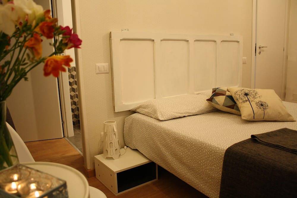 Entire apartment, House in the medieval district of Tivoli in Tivoli, Rome Province