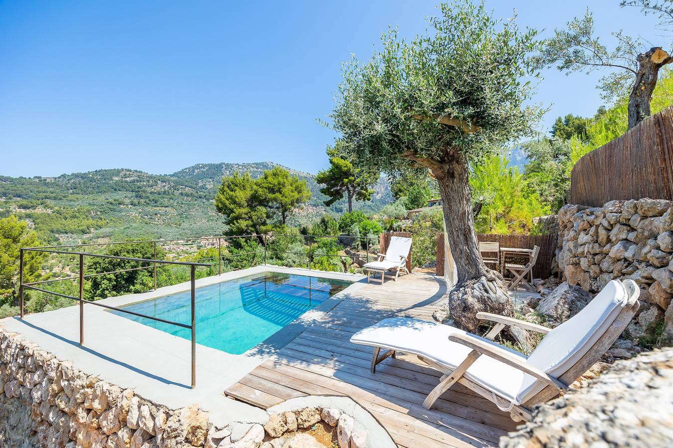Finca 'Els Abats' mit Garten und WLAN. Am Gr221, ideal zum Wandern und Radfahren. in Fornalutx, Mallorca Westen
