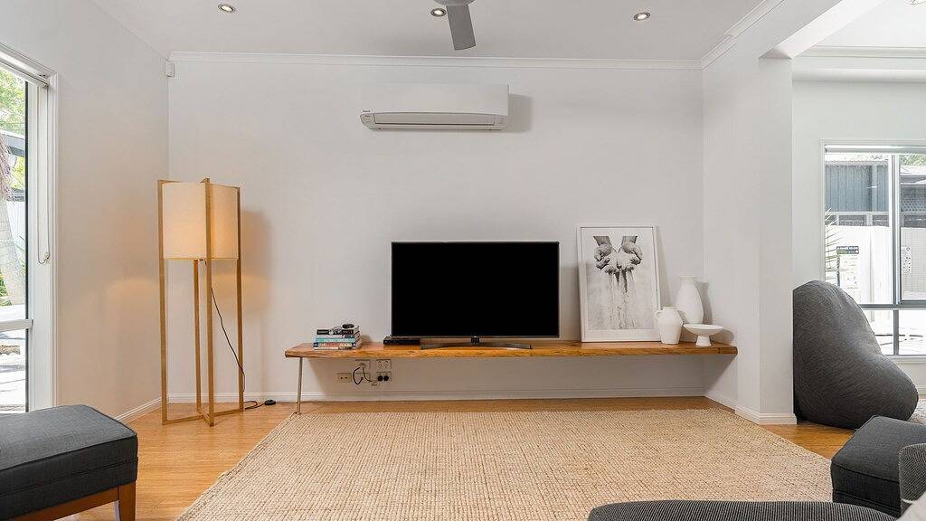 Elua Beach House - Perfect Location - Perfect Space! in Byron Bay, New South Wales