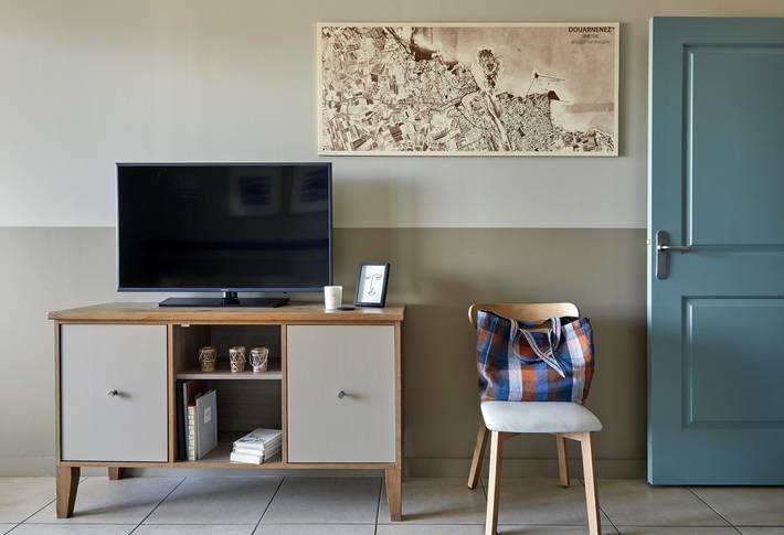 Gîte pour 4 personnes, avec terrasse ainsi que piscine et jardin, adapté aux familles à Douarnenez - 3