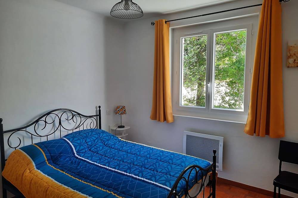 Villa Verdon Castellane Très Agréable Villa Spacieuse, Grand Jardin Arboré in Castellane, Parc naturel régional du Verdon