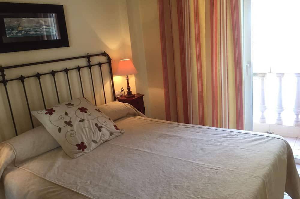 Entire apartment, Beautiful apartment facing the sea with huge terrace in Playa Carrer La Mar, el Campello