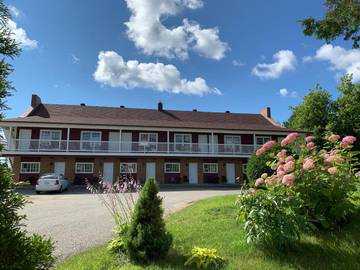 Hôtel pour 2 personnes, avec terrasse, animaux acceptés dans Sherbrooke