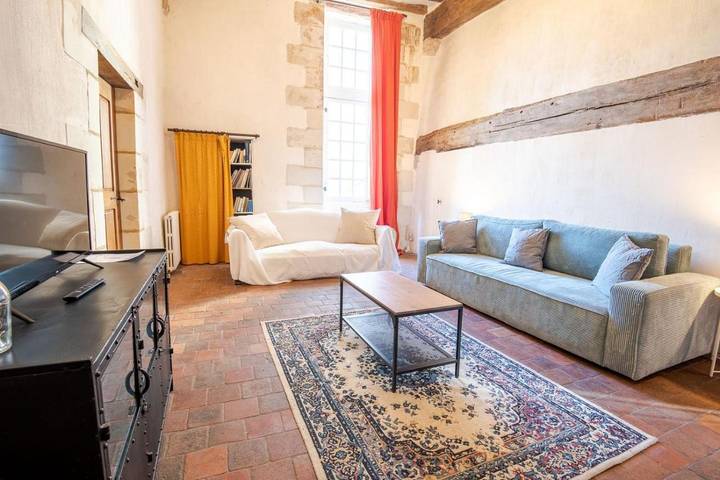 Gîte pour 14 personnes, avec jardin et terrasse à Athée-sur-Cher - 4