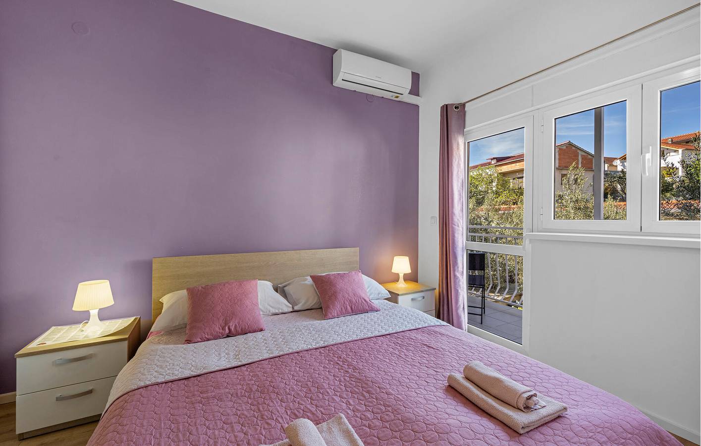 Ganze Ferienwohnung, Ferienwohnung für 2 Personen mit Terrasse in Pirovac, Šibenik-Knin