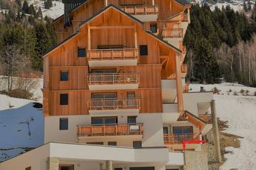 Gîte pour 6 personnes, avec sauna à Oz