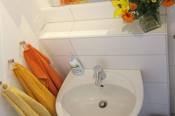 Ganze Wohnung, Studio-Apartment \"Am Nonnenhaus\", Altstadt, Uni-Nähe bis 2 Personen, inkl. Wlan in Tübingen, Neckar-Alb