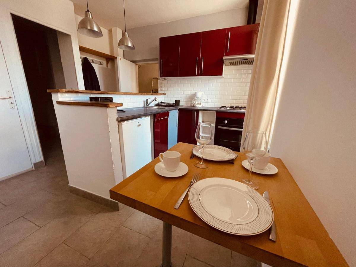 Appartement entier, Albuconis 2 Appartement 1 chambre in Aubusson, Région d'Aubussargues