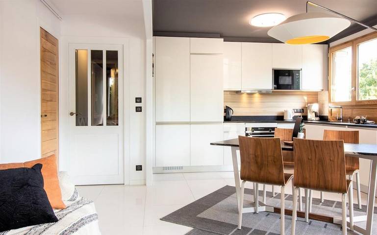 Gîte pour 4 personnes, avec balcon dans Casino Imperial Palace Annecy - 4