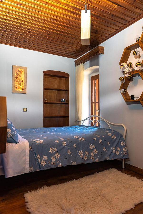Two-Bedroom House in Eurytanie
