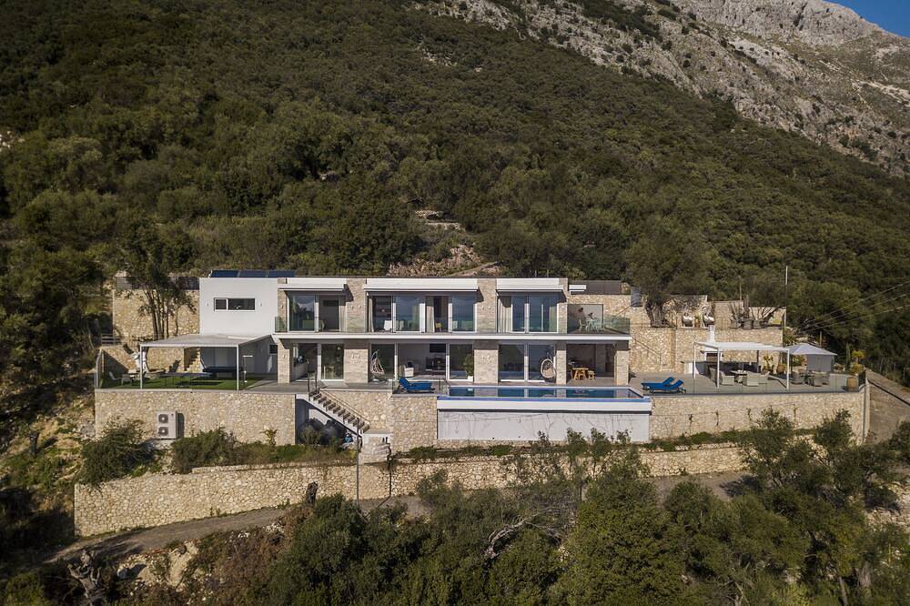 Casa vacanza a Corfù a partire da 1067€ a notte