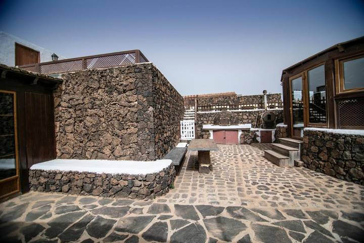 Casa rural para 8 personas, con jardín además de vistas y piscina, Se admiten mascotas en Puerto del Rosario - 4