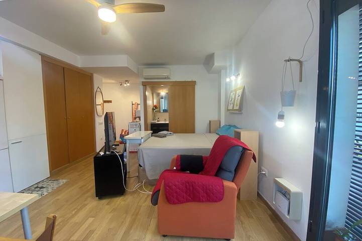 Apartamento entero, Loft con terraza in Tarrasa, Interior de Barcelona