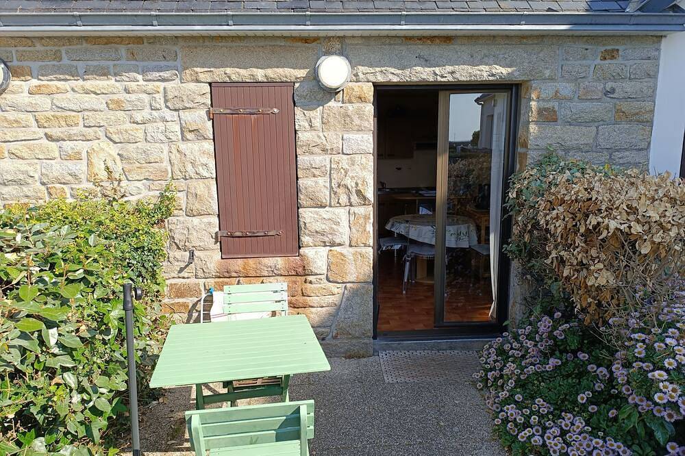 Apartamento entero, Ground floor studio with garden and sea view, Penmarch Kerity in Penmarch, Côte de Cornouaille
