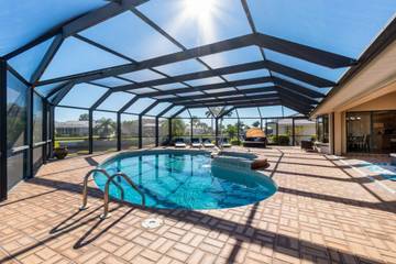 Vacation Rental for 8 Guests in Punta Gorda, Charlotte County, Picture 3