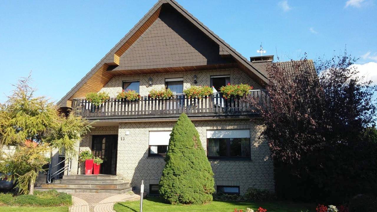 Ganze Wohnung, Apartment with Balcony in Bad Westernkotten, Erwitte