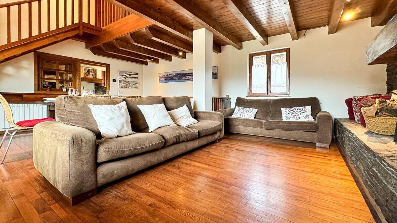 Cal Fontcitrana, casa de montaña in Llivia, Parque Natural Regional de los Pirineos Catalanes