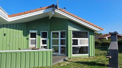 Ferienhaus für 5 Personen, mit Garten und Sauna sowie Whirlpool in Grömitz