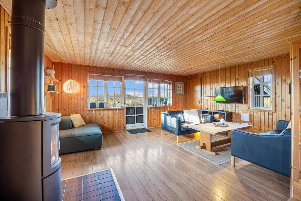 Traditionelles Ferienhaus, nur 150 m von der Nordsee in Ringkøbing, Holmsland Klit