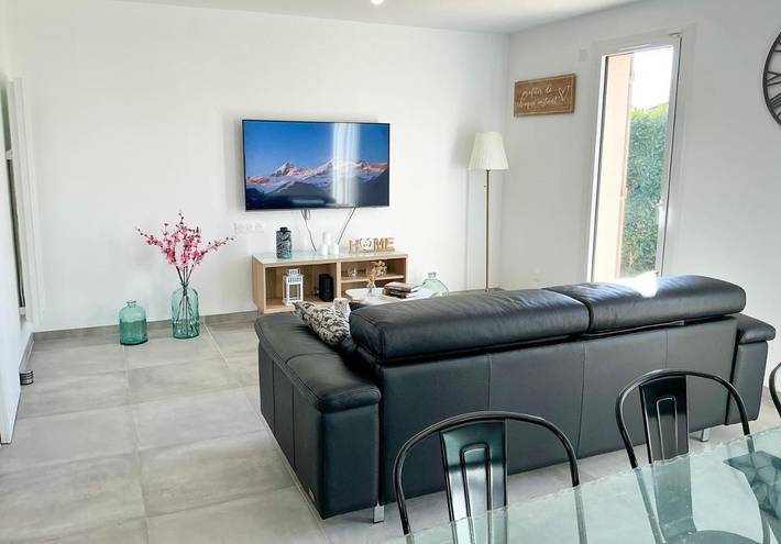 Location de vacances pour 6 personnes, avec jardin à Genas - 4