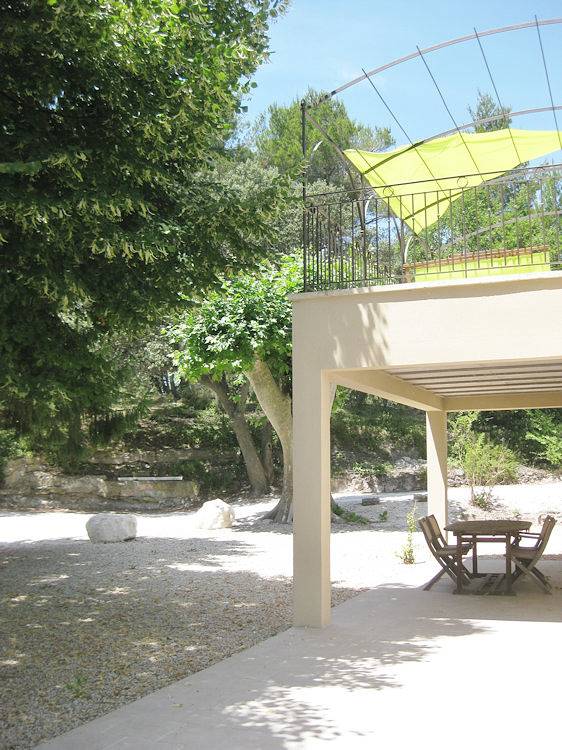 Gîte pour 5 personnes, avec jardin et terrasse à Orgone