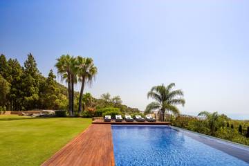 Villa for 12 People in Marbella Centre, Marbella, Photo 3