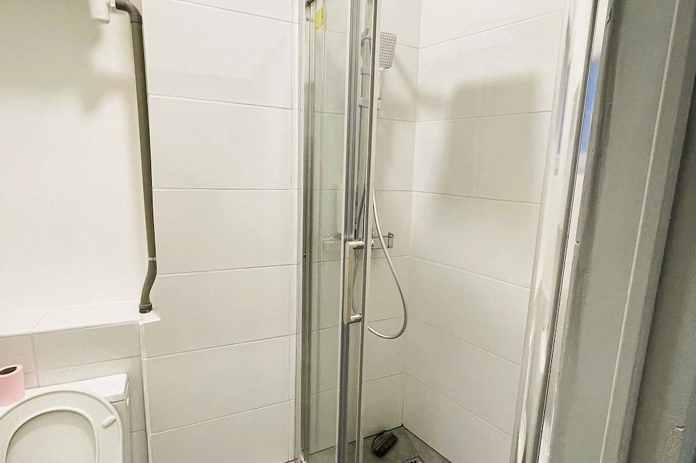 Entire apartment, T1 bis for 3 people Private and separate kitchen bathroom in Saint-Brieuc, Côte de Goëlo