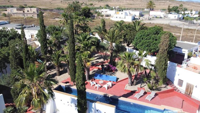 Chalet para 16 personas, con Balcón y Terraza además de Jardín y Piscina en Cabo de Gata