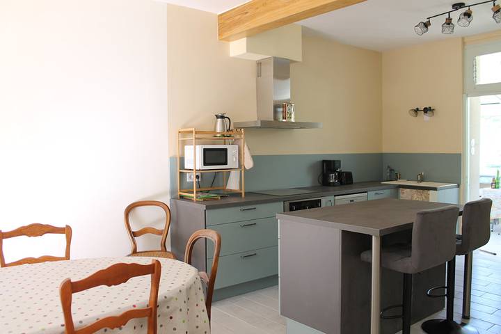 Gîte pour 5 personnes, avec jardin à Loches - 3