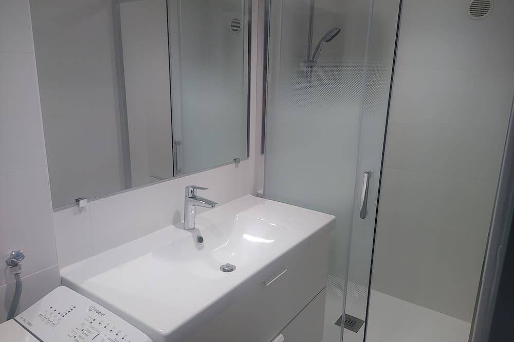 Appartement entier, T2 de 33m,2 personnes, terrasse,jardin,proche plage, bayonne,biarritz,capbreton in Tarnos, Côte d’Argent