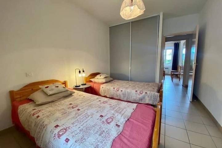 Gîte pour 6 personnes, avec jardin à Alleyrac - 4