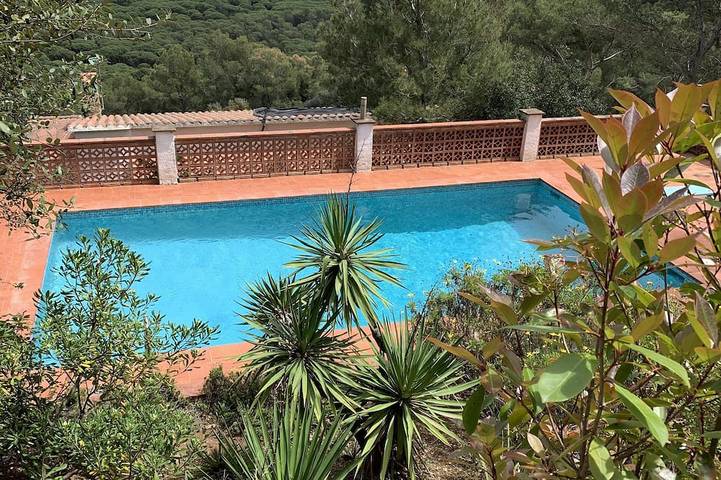 Finca für 12 Personen, mit Garten und Balkon in Pals