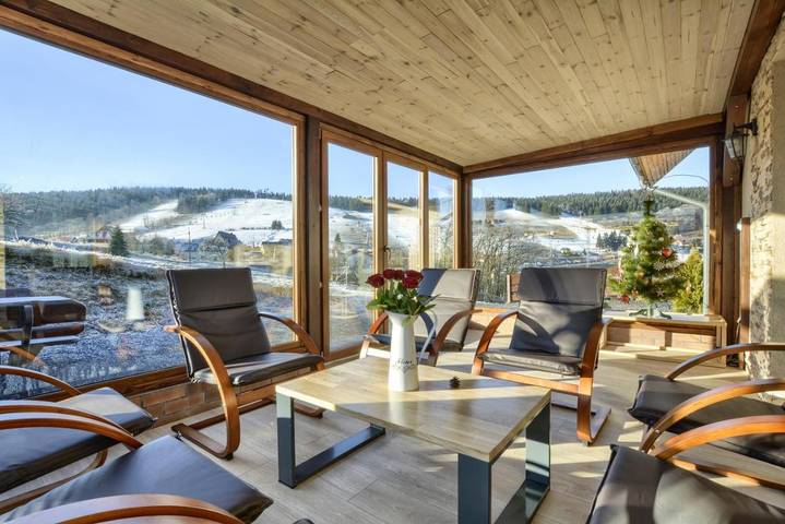 Domek letniskowy dla 18 osób, z widok i ogród w Duszniki-Zdrój