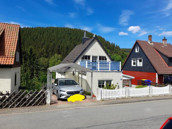 Ferienhaus für 6 Personen, mit Balkon und Terrasse sowie Garten in Wildemann
