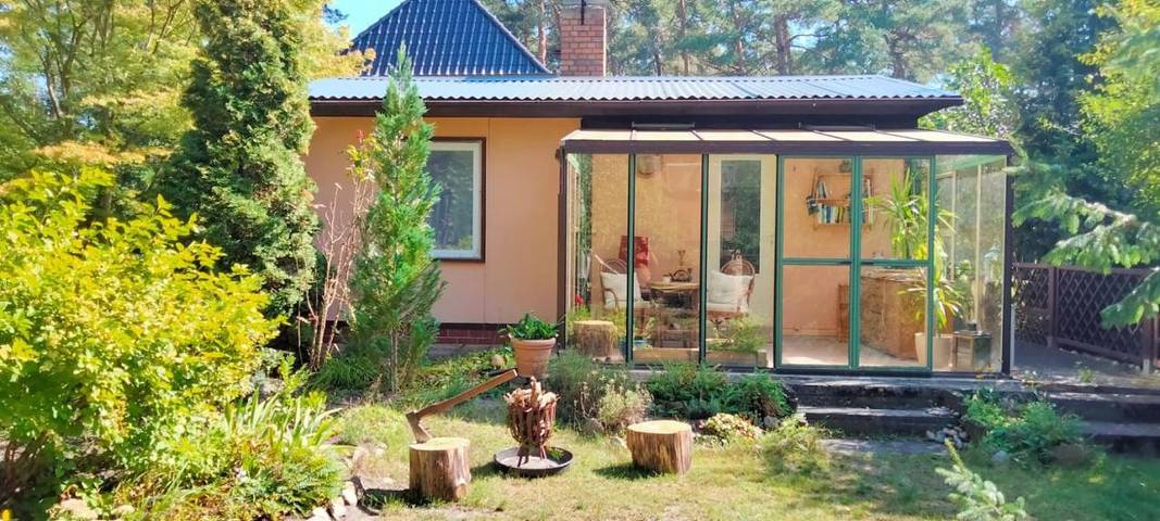 Ferienhaus für 4 Personen, mit Whirlpool und Terrasse sowie Garten und Ausblick