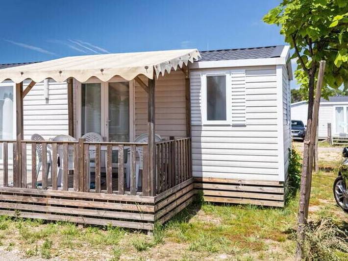 Mobil home pour 6 personnes, avec bassin pour enfant à Millau - 3