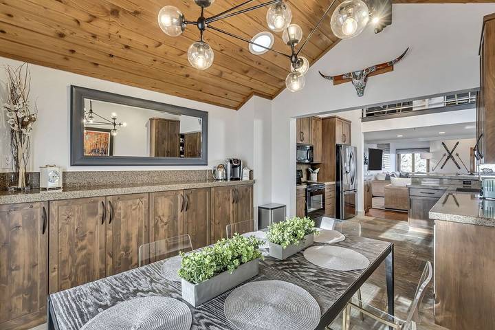 Vacation rental for 6 people, with hot tub and balcony in Deer Valley