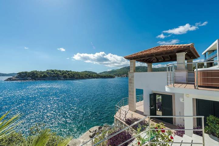 Holiday home for 10 people, with balcony and garden - 1