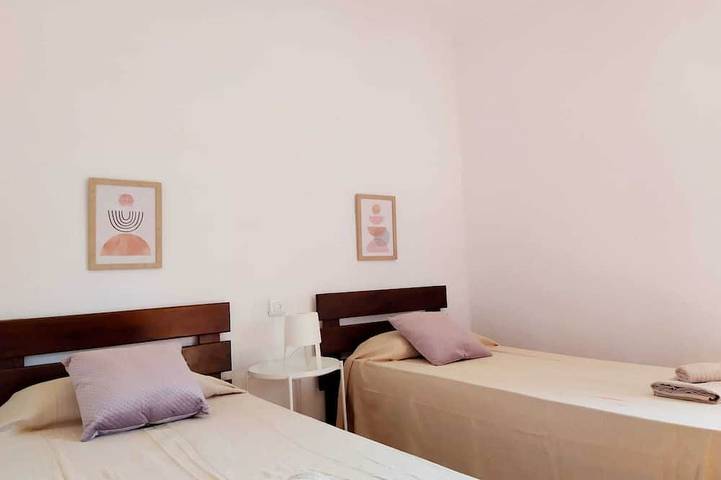 Villa Ferrer: Impresionante villa con acceso directo al mar in Port d'Addaia, Es Mercadal