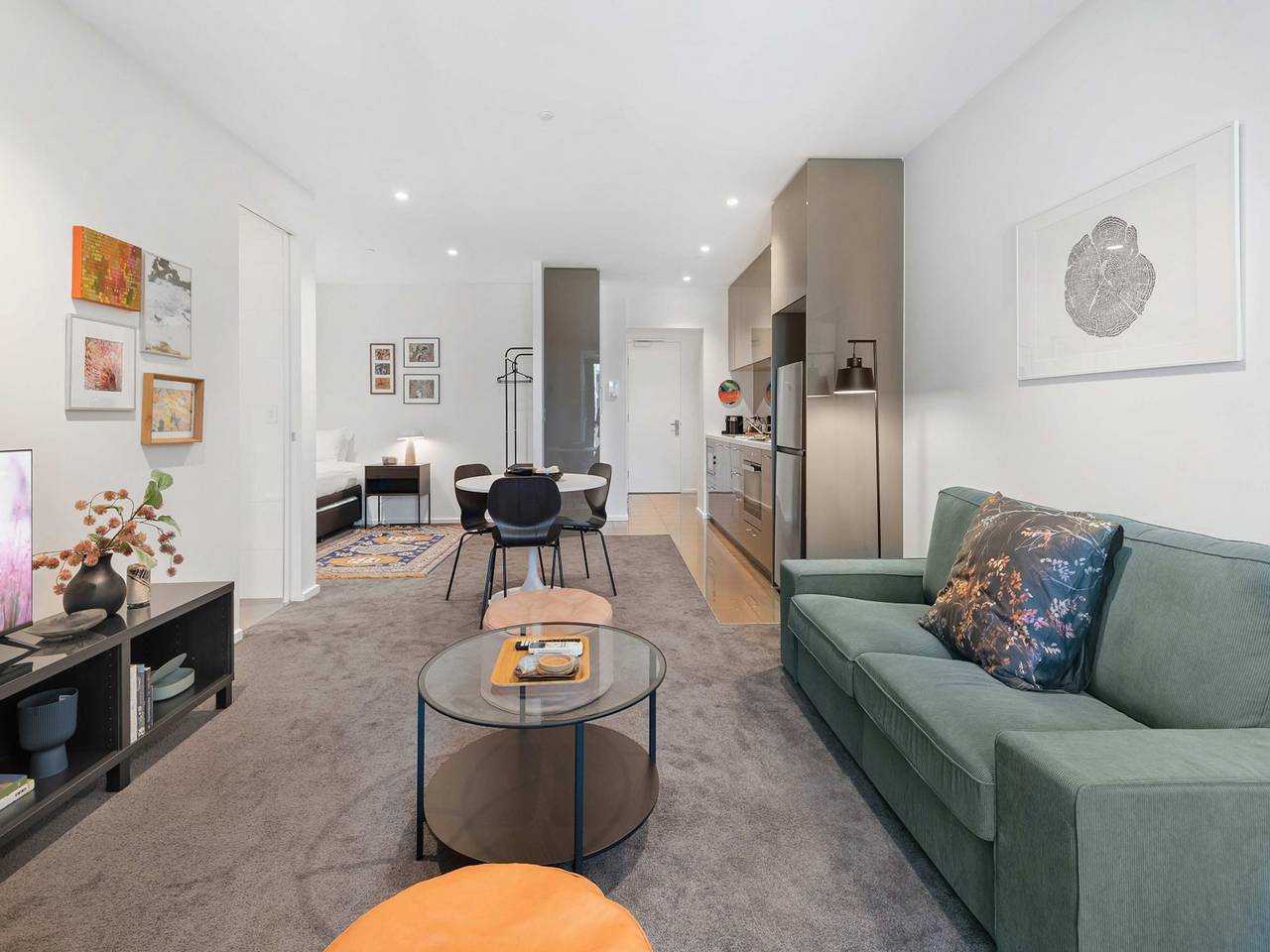 Entire apartment, Chic Apartment In Melbournes Heart in Melbourne, Victoria