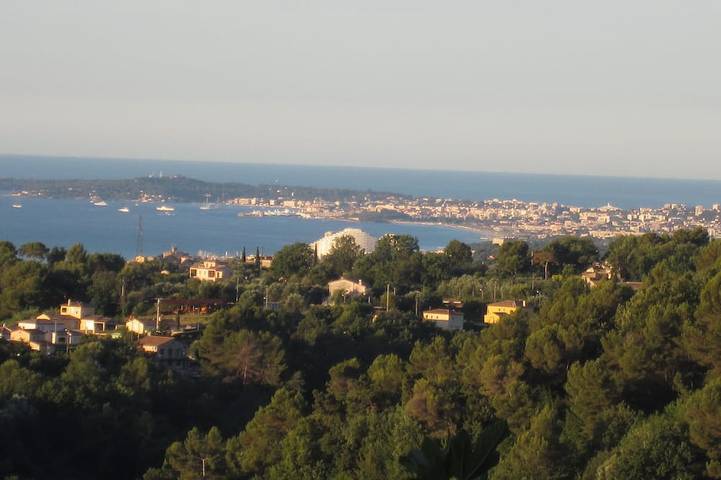 Maison de vacances pour 7 personnes, avec jardin et balcon, animaux acceptés à La Gaude