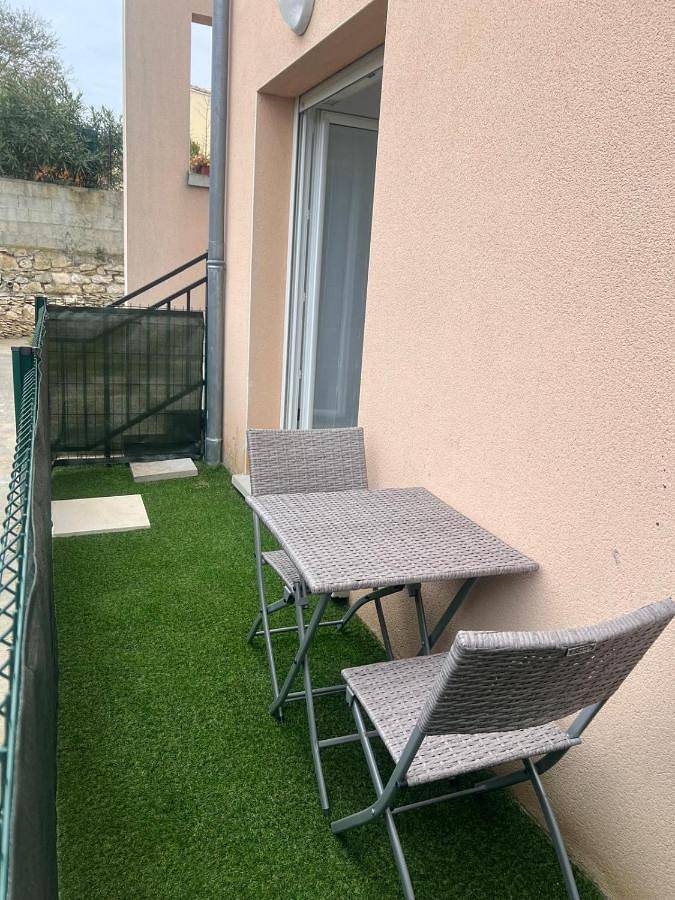 Gîte pour 2 personnes, avec terrasse et jardin à Bourg-Saint-Andéol - 4