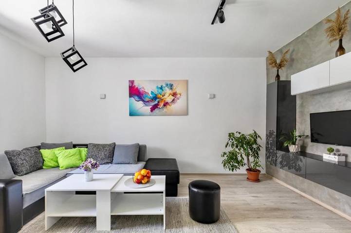 Appartement de vacances pour 4 personnes, avec terrasse et jardin