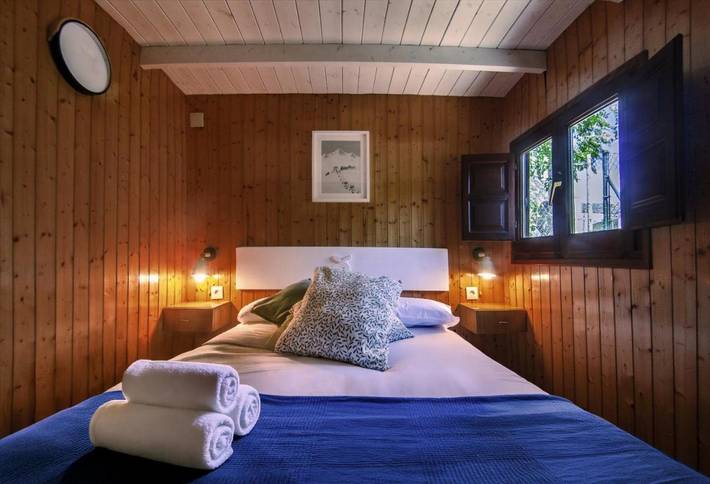 Camping para 6 personas, con vistas y jardín, Se admiten mascotas en Pirineos