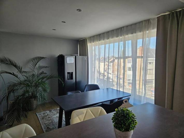 Gîte pour 5 personnes, avec balcon et vue à Malines