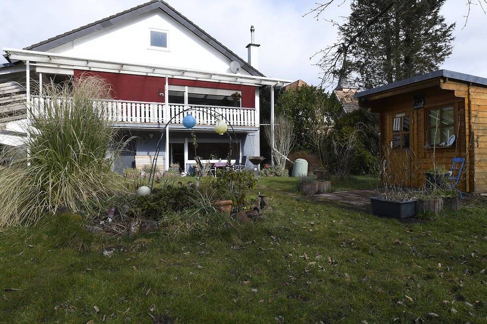 Ganze Wohnung, Gemütliche Ferienwohnung für Familien oder Urlaub mit Ihrem Hund, ebenerdig. in Fischbach bei Dahn, Landkreis Südwestpfalz